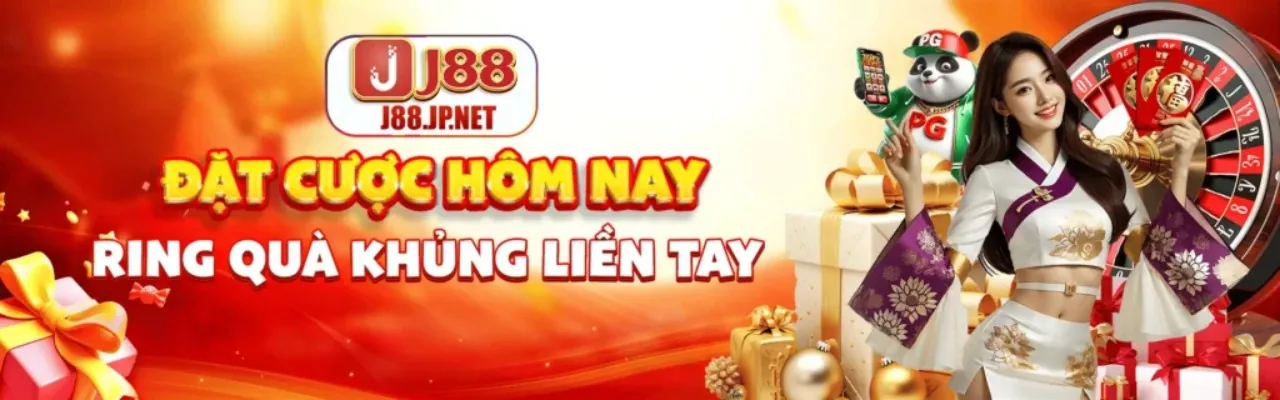 Sân vận động lớn với khán giả cổ vũ cuồng nhiệt, màn hình hiển thị tỷ số trận đấu và logo Alo789 Cần Thơ nổi bật